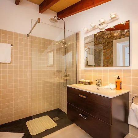 Вилла La Fortaleza *